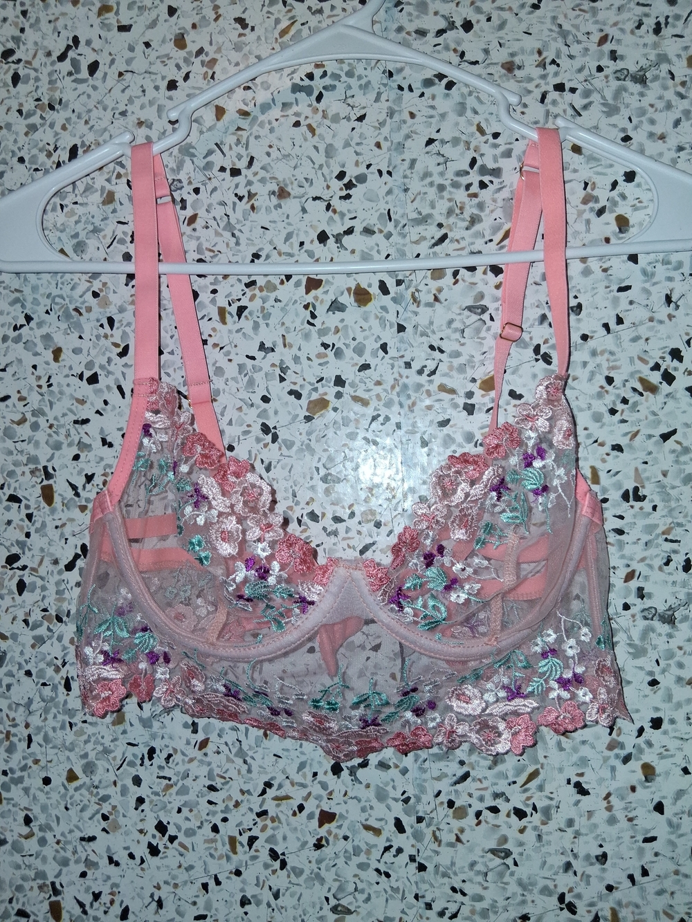 The Escante Collection Bralette Size Small Pink Embroidered Mesh With Wires